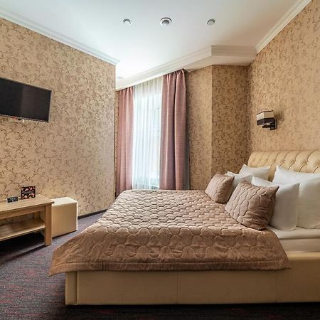סנט פטרסבורג Kravt Sadovaya Hotel מראה חיצוני תמונה